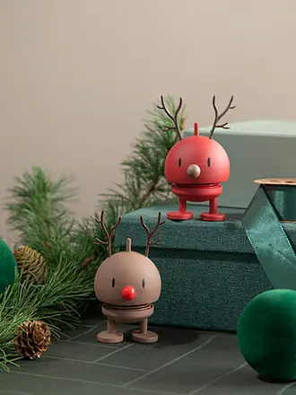 HOPTIMIST | Dekofigur Soft Reindeer Bumble 9,5cm Berry | rot